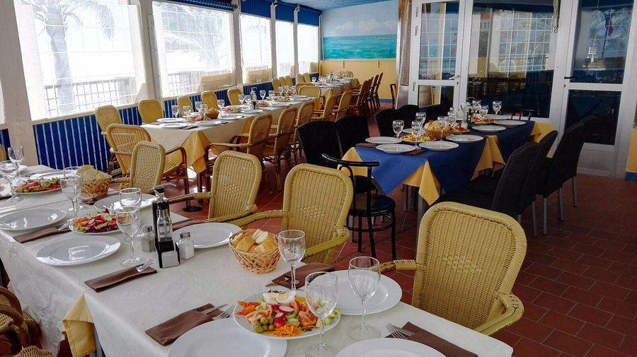 Comedor de Mare Nostrum con vistas al mar